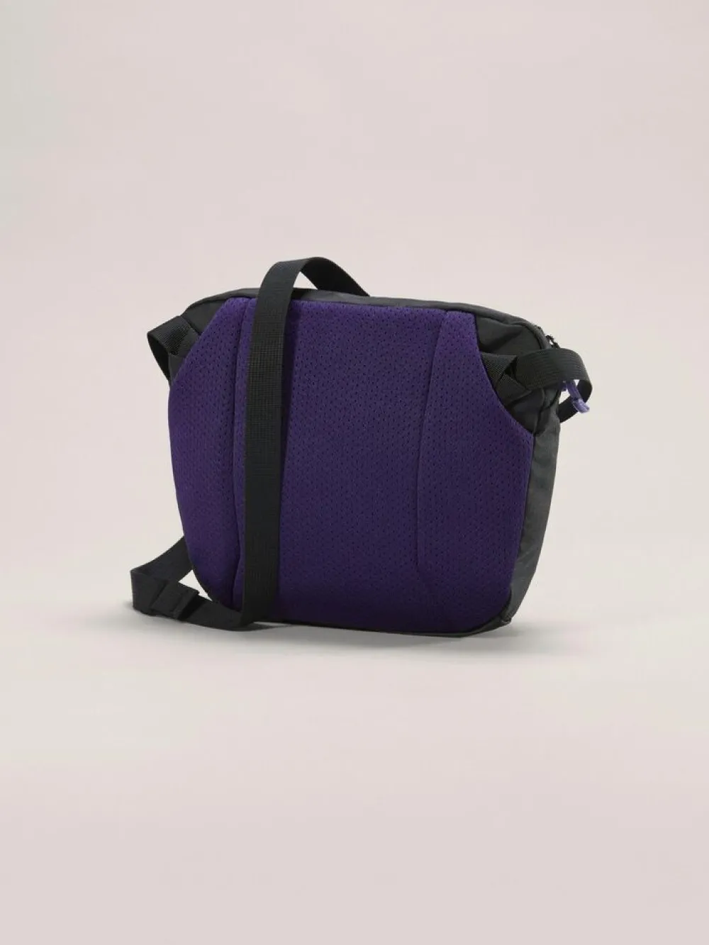 Arcteryx Mantis 2 waist