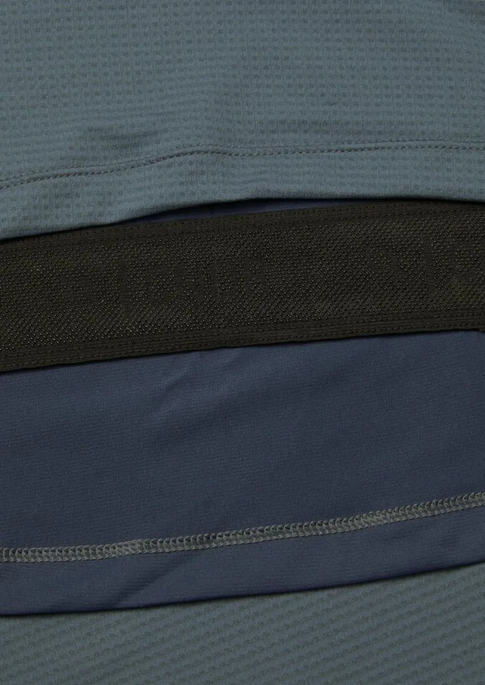 Heren Rab Cinder tract jersey